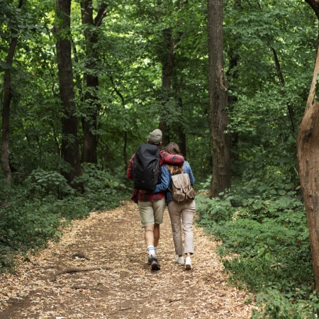 happy-romantic-couple-traveling-together-nature